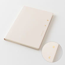 Laden Sie das Bild in den Galerie-Viewer, MIDORI - Gradiation Tagebuch 2027 - Day Length - B6 Elfenbein