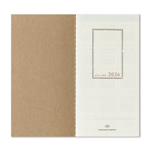 Laden Sie das Bild in den Galerie-Viewer, TRAVELER'S COMPANY - Traveler's Notebook Regular - 2026 vertikaler Wochenplaner - 2. Hälfte