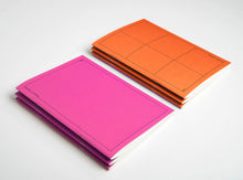 Laden Sie das Bild in den Galerie-Viewer, JULIE JOLIAT - Booq Notizbuch - Orange/Rosa