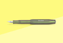 Laden Sie das Bild in den Galerie-Viewer, KAWECO - LUNAR SPORT - Füllfederhalter - Shadow Green