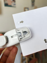 Load image into Gallery viewer, KOKUYO - Harinacs Compact Alpha - Stapleless Stapler - White