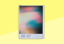 Laden Sie das Bild in den Galerie-Viewer, MARK'S - A5 Kalender 2026/2027 - Farbverlauf - Schwarz