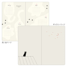 Laden Sie das Bild in den Galerie-Viewer, MIDORI - Book Style Kalender 2026 - B6 Variant Katze - Grau
