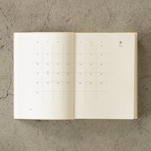 Load image into Gallery viewer, MIDORI - MD Notebook Diary - A5 - 1 Day 1 Page 2026