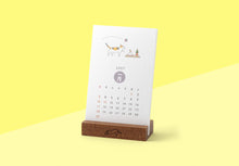 Load image into Gallery viewer, MIDORI - Stand Calendar 2027 - Cat