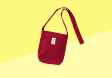 Load image into Gallery viewer, TRAVELER'S FACTORY - Limited Edition - Sacoche Red