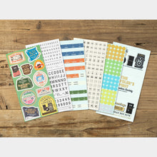 Laden Sie das Bild in den Galerie-Viewer, TRAVELER'S COMPANY - Traveler's Notebook - 2026 Individuelles Sticker-Set