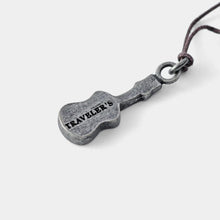 Laden Sie das Bild in den Galerie-Viewer, TRAVELER'S FACTORY - Charm Ukulele