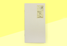 Laden Sie das Bild in den Galerie-Viewer, TRAVELER'S COMPANY - Traveler's Notebook Regular - Refill 025 MD Paper Cream  Notizbuch