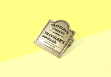 Laden Sie das Bild in den Galerie-Viewer, TRAVELER'S COMPANY - Traveler's Notebook Brass - 030 Messing Clip Logo