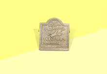 Laden Sie das Bild in den Galerie-Viewer, TRAVELER'S COMPANY - Traveler's Notebook Brass - 030 Messing Clip Airplane