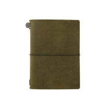 Laden Sie das Bild in den Galerie-Viewer, TRAVELER'S COMPANY - Traveler's Notebook Passport - Olivgrün